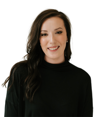 Book an Appointment with Lauren Chow for New Client Consultation