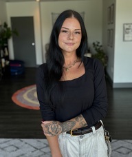 Book an Appointment with Julia Dickison for Discovery Call