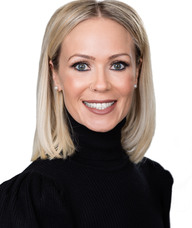 Book an Appointment with Shauna Mann for Physiotherapy & Shockwave