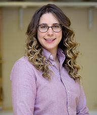 Book an Appointment with Danya Desjardins for Osteopathy