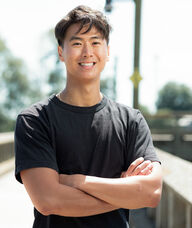 Book an Appointment with Vu Huynh for Massage Therapy