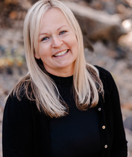 Book an Appointment with Katerina Medina for Counselling