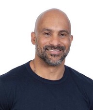 Book an Appointment with Rodrigo Almeida for Osteopathy