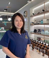 Book an Appointment with Jingyi ( Iris) Huang for Hot Stone Massage done by RMT