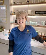 Book an Appointment with Bonnie Chen for Facial Treatment