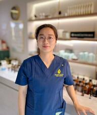 Book an Appointment with Yanling( Zoey) Xie for Hot Stone Massage done by RMT