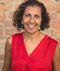 Book an Appointment with Dee Gill for Clinical Director