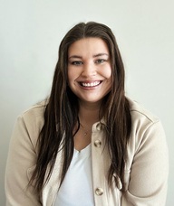 Book an Appointment with Kira Zuk for Counselling