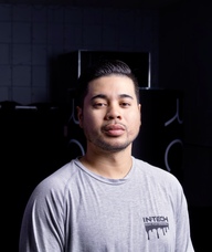 Book an Appointment with Joey De Leon for RCVRY Room Tech