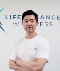 Book an Appointment with Joonsoo Lee for Acupuncture