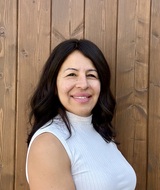 Book an Appointment with Roya Hamad at Intrinsi